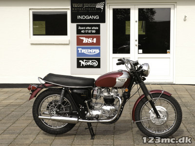 Triumph Bonneville T 120 R Classic Bike Triumph Bonneville T 120 R Classic Bike