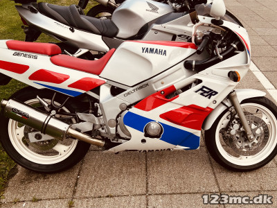 Yamaha FZR 600 Yamaha FZR 600