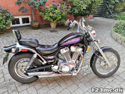 Suzuki VS 1400 Intruder GL Suzuki VS 1400 Intruder GL