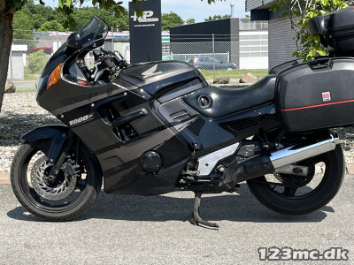 Honda CBR 1000 F Honda CBR 1000 F