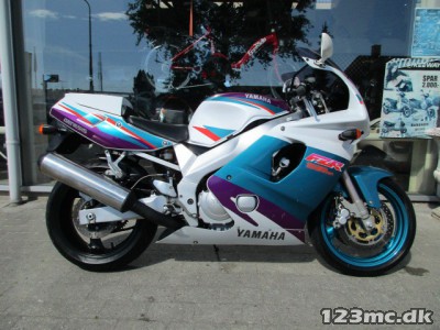 Yamaha FZR 600 R Yamaha FZR 600 R