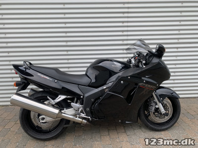 Honda CBR 1100 XX HMC Motorcykler. Vi bytter gerne. Honda CBR 1100 XX HMC Motorcykler. Vi bytter gerne.