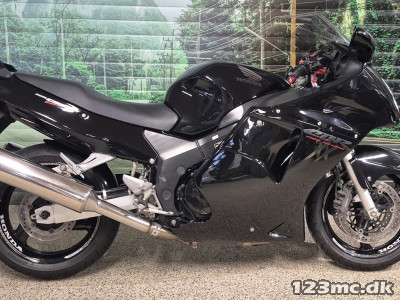 Honda CBR 1100 XX Honda CBR 1100 XX