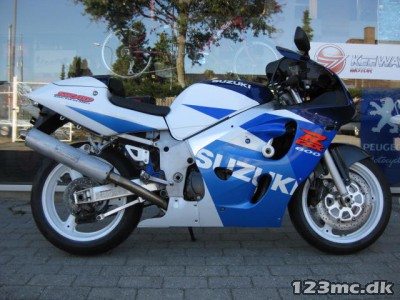 Suzuki GSXR 600 Suzuki GSXR 600