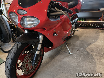 Triumph Daytona 595 Triumph Daytona 595