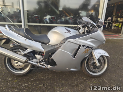 Honda CBR 1100 XX Honda CBR 1100 XX