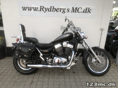 Suzuki VS 1400 Intruder Suzuki VS 1400 Intruder