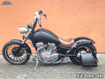 Suzuki VS 1400 Intruder Suzuki VS 1400 Intruder