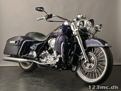 Harley-Davidson FLHR Road King Harley-Davidson FLHR Road King