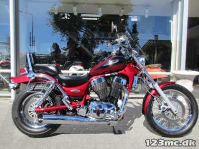 Suzuki VS 1400 Intruder Suzuki VS 1400 Intruder