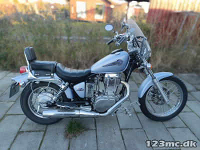 Suzuki LS 650 m. Fremflyttersæt Suzuki LS 650 m. Fremflyttersæt