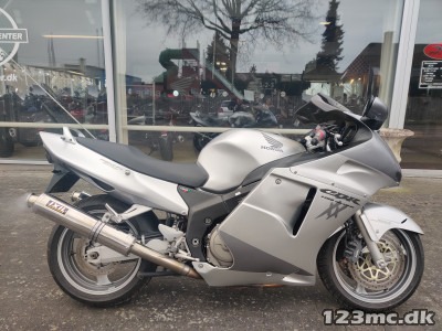 Honda CBR 1100 XX Honda CBR 1100 XX