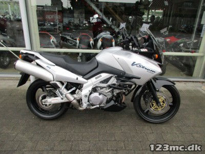 Suzuki DL 1000 V-Strom Suzuki DL 1000 V-Strom