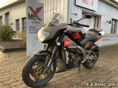 Aprilia RSV 1000 touno Aprilia RSV 1000 touno