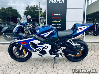 Suzuki GSXR 750 Suzuki GSXR 750