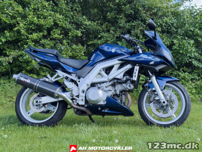 Suzuki SV 1000 S Suzuki SV 1000 S