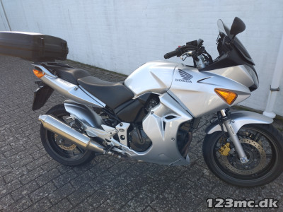 Honda CBF 600 SA Honda CBF 600 SA