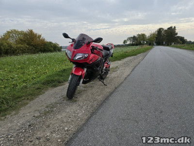 Suzuki SV 650 S Sport Suzuki SV 650 S Sport