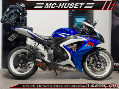 Suzuki GSXR 750 Suzuki GSXR 750