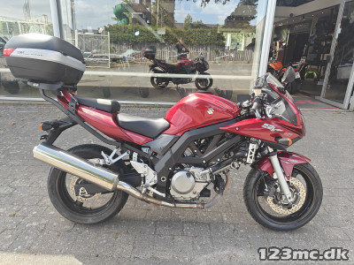 Suzuki SV 650 S ABS Suzuki SV 650 S ABS