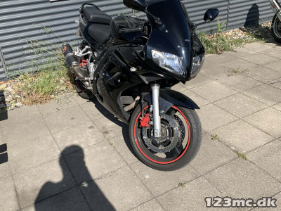 Suzuki SV 650 S Suzuki SV 650 S