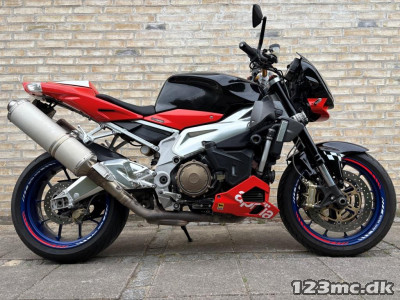 Aprilia RSV Tuono R Aprilia RSV Tuono R