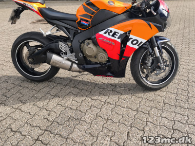 Honda CBR 1000 RR Fireblade Sport Honda CBR 1000 RR Fireblade Sport
