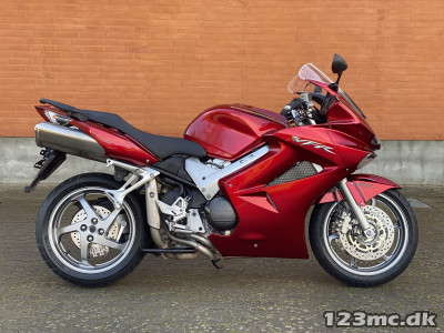 Honda VFR 800 F Honda VFR 800 F