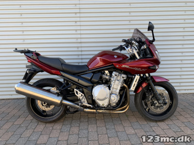 Suzuki GSF 1250 S Bandit HMC Motorcykler. Vi bytter gerne. Suzuki GSF 1250 S Bandit HMC Motorcykler. Vi bytter gerne.