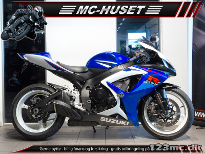 Suzuki GSXR 750 Suzuki GSXR 750