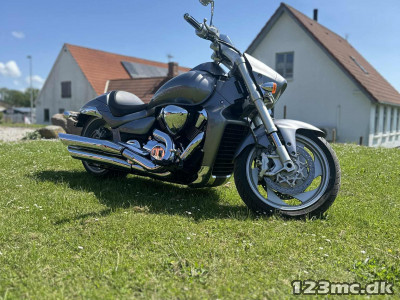 Suzuki VZR 1800 Intruder Suzuki VZR 1800 Intruder
