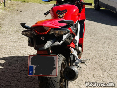 Honda VFR 800 F Honda VFR 800 F