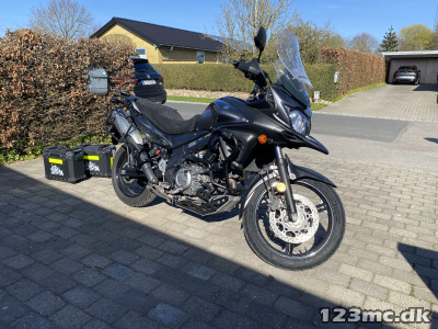 Suzuki DL 650 V-Strom Adventure Suzuki DL 650 V-Strom Adventure