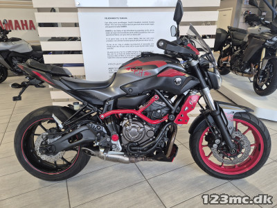 Yamaha MT-07 Yamaha MT-07