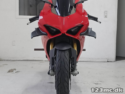 Ducati Panigale V4 S Ducati Panigale V4 S