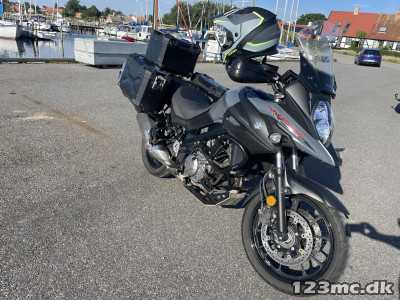 Suzuki DL 650 V-Strom Suzuki DL 650 V-Strom