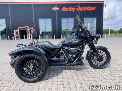 Harley-Davidson FLRT Freewheeler Harley-Davidson FLRT Freewheeler