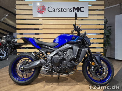 Yamaha MT-09 Y-AMT Yamaha MT-09 Y-AMT
