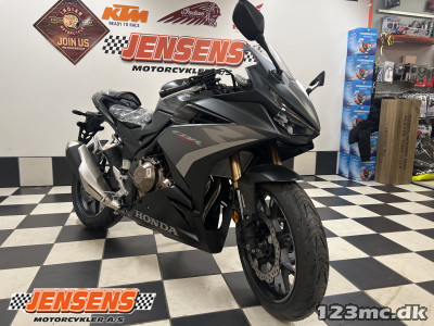 Honda CBR 500 RA Honda CBR 500 RA