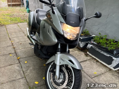 Honda NT 700 Deauville Honda NT 700 Deauville