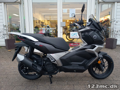 Voge SR1 ADV Voge SR1 ADV